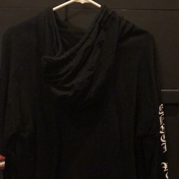 Sweatshirt - Picture 5 of 5